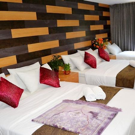 Hotel Safari Two Куала-Лумпур Экстерьер фото