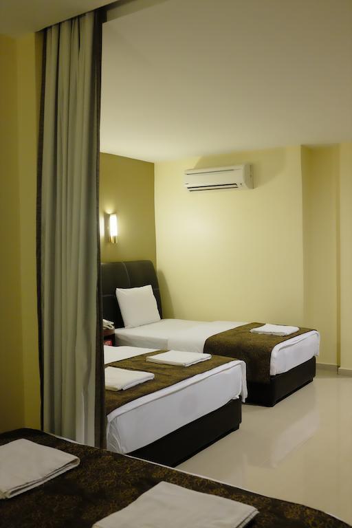 Hotel Safari Two Куала-Лумпур Экстерьер фото